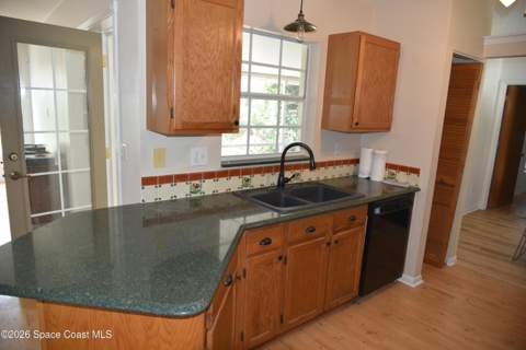 988 Hunt Street, Palm Bay FL - photo 23 of 42