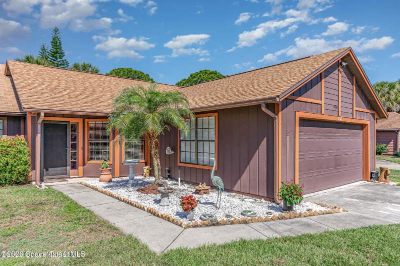 2 bedroom Single Family Residence at 1347 Nelson Court, Admiralty Lakes Lake Patio Homes 2nd Replat of Pha, Rockledge — photo 2