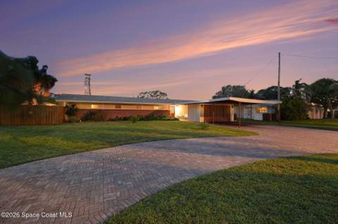 459 Angelo Lane, Cocoa Beach FL - photo 6 of 48