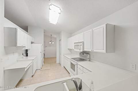 952 Tavernier Circle, Palm Bay FL - photo 11 of 37