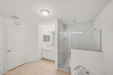 952 Tavernier Circle, Palm Bay FL - photo 19 of 37