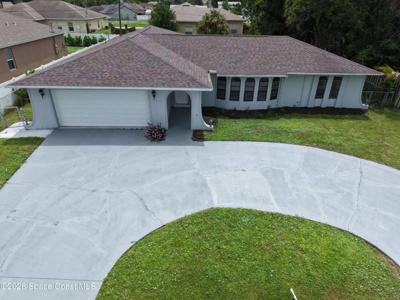 4 bedroom Single Family Residence at 1391 Welser Avenue, Port Malabar Unit 21 1st Replat of, Palm Bay — photo 3