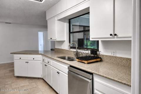 1391 Welser Avenue, Palm Bay FL - photo 12 of 33