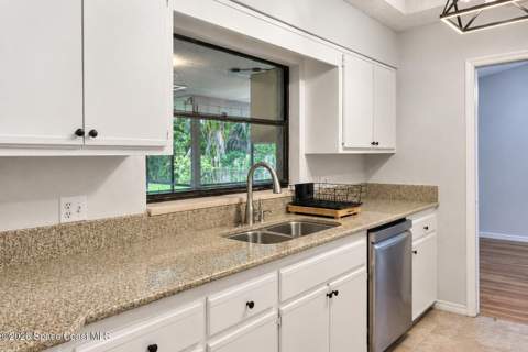 1391 Welser Avenue, Palm Bay FL - photo 13 of 33