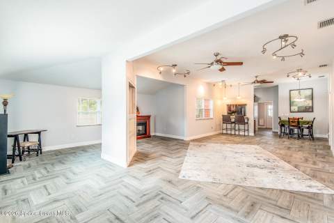2100 Vernon Place, Melbourne FL - photo 8 of 23