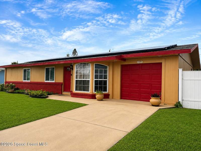 3 bedroom Single Family Residence at 3291 Eastman Avenue, Port Malabar Unit 2, Palm Bay — photo 2