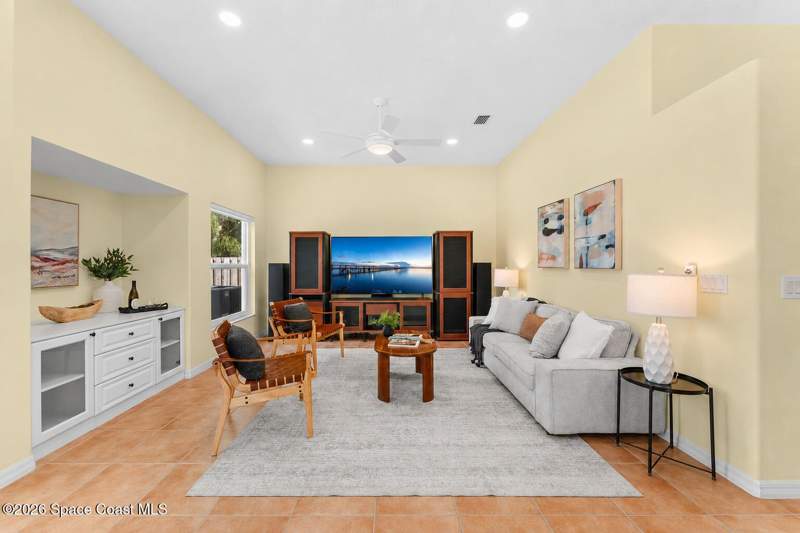 3 bedroom Single Family Residence at 805 Potomac Drive, The Falls at Sheridan Phase II, West Melbourne — photo 4