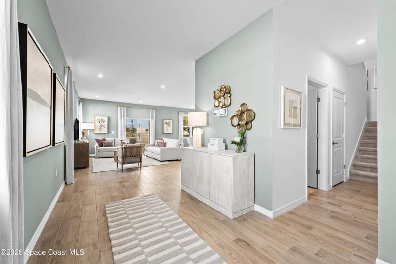 4 bedroom Single Family Residence at 806 Castleford Avenue, Reserve at Country Club Lakes Estates, Palm Bay — photo 3