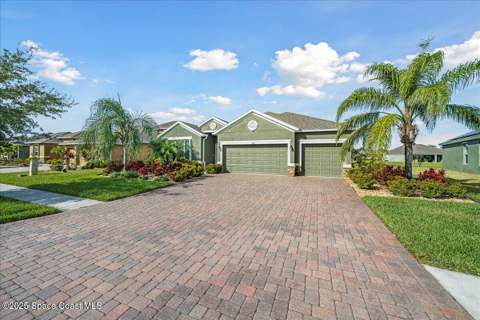 634 Easton Forest Circle, Palm Bay FL - photo 13 of 46