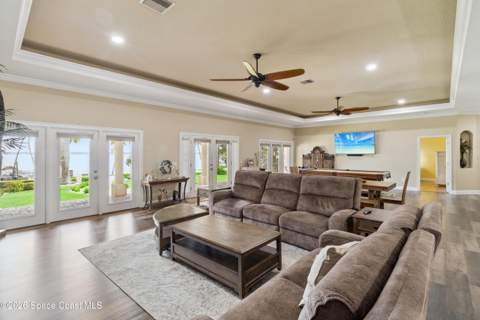 949 N Indian River Drive, Cocoa FL - photo 12 of 76