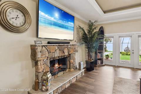 949 N Indian River Drive, Cocoa FL - photo 16 of 76