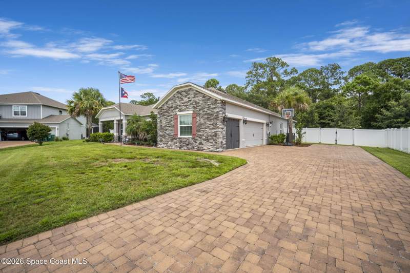 5 bedroom Single Family Residence at 3650 Breezy Point Lane, Summer Breeze Plantation, Cocoa — photo 5