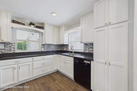 249 Harwood Avenue, Satellite Beach FL - photo 18 of 90