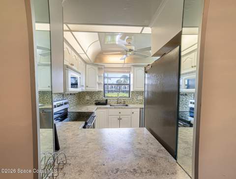 200 Saint Lucie Lane #203, Cocoa Beach FL - photo 7 of 21
