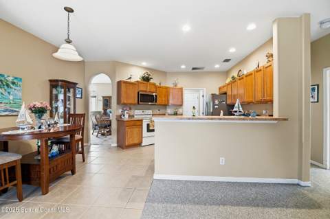 698 Thuringer Street, Palm Bay FL - photo 12 of 22