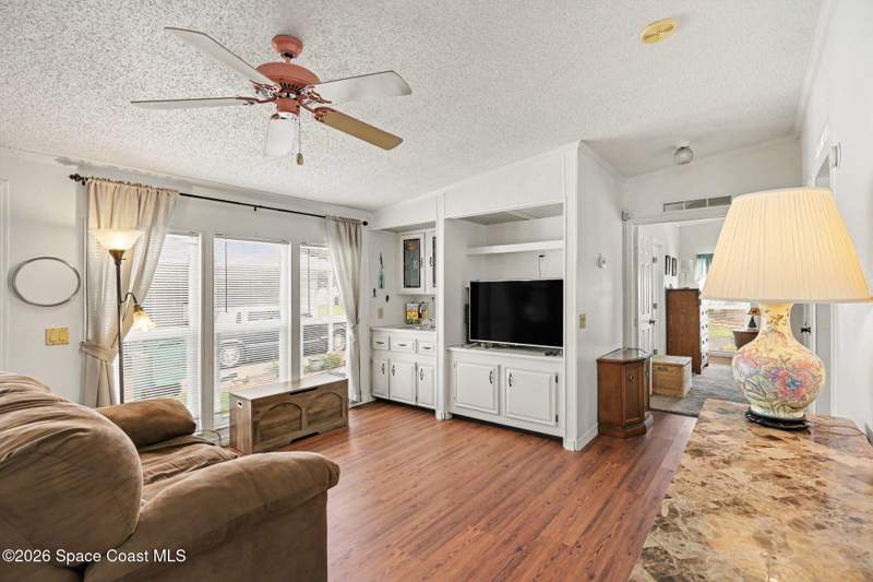 2 bedroom Manufactured Home at 315 Meridian Run Drive #93, Lost Lakes Condominium Ph I, Cocoa — photo 5