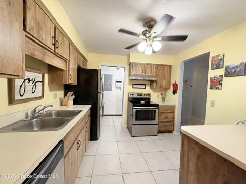 630 Greenwood Village Boulevard #31f, West Melbourne FL - photo 15 of 37