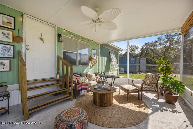 2 bedroom Mobile Home at 4895 Orange Street, Aurantia, Mims — photo 2