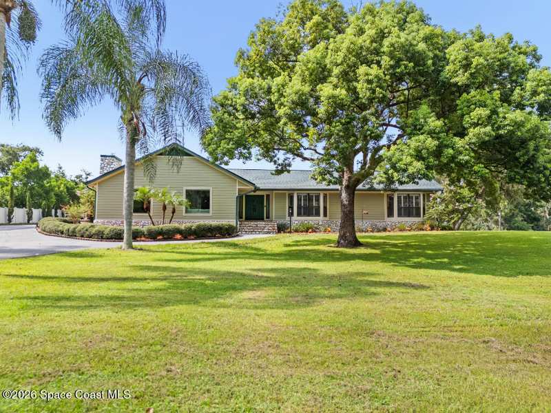 3 bedroom Single Family Residence at 3885 Lost Tree Court, Hidden Hills, Titusville — photo 1