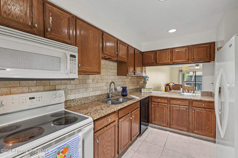 2 bedroom Condominium at 201 International Drive #324, The Oaks Condo Ph III, Cape Canaveral — photo 5