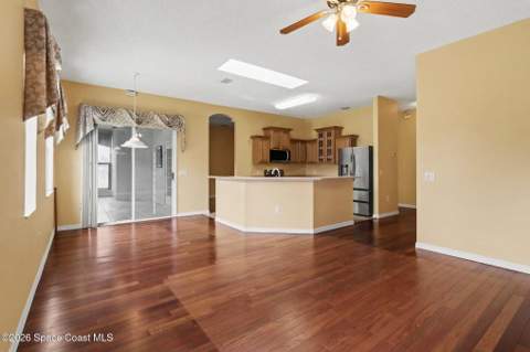 292 Nesbitt Street, Palm Bay FL - photo 8 of 33