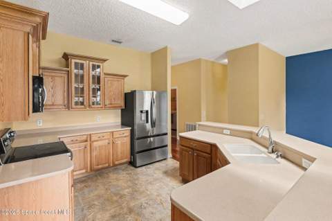292 Nesbitt Street, Palm Bay FL - photo 9 of 33