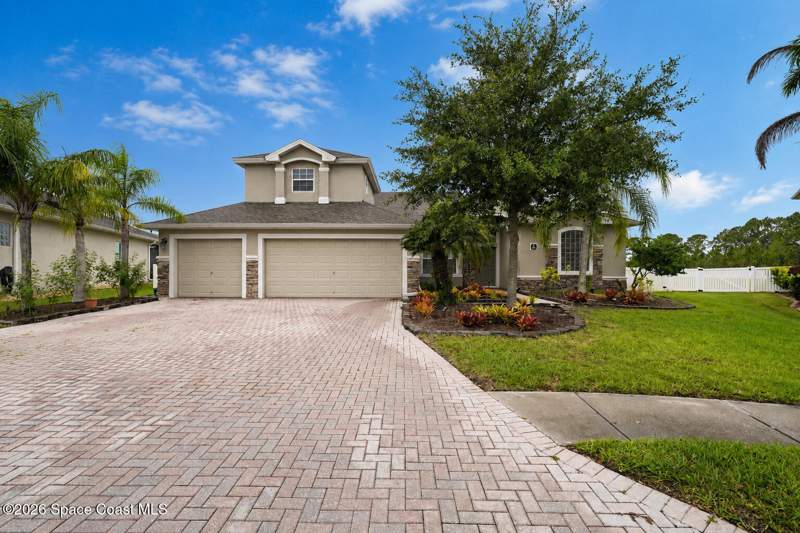 4 bedroom Single Family Residence at 197 Brandy Creek Circle, Forest Glen at Bayside Lakes, Palm Bay — photo 1