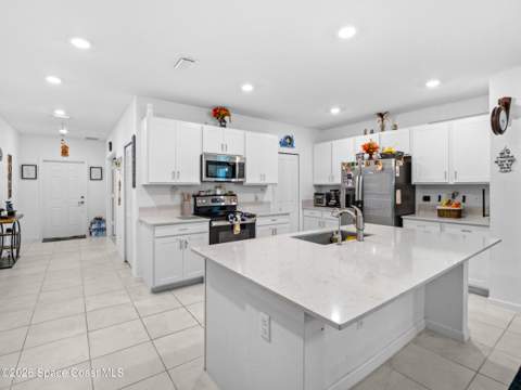 2005 Diablo Circle, Palm Bay FL - photo 8 of 40