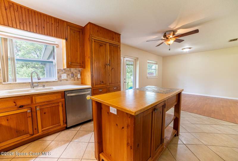 3 bedroom Single Family Residence at 4040 Raney Road, Coquina Hills 1st Addn, Titusville — photo 3