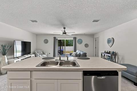 102 Fayetteville Street, Palm Bay FL - photo 9 of 38