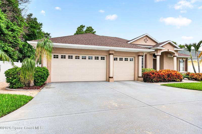 3 bedroom Single Family Residence at 2622 Canary Isles Drive, Canary Isles A Replat of Part of Club Manor No 1 P, Melbourne — photo 4