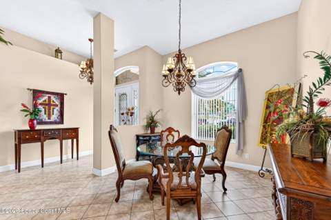 2622 Canary Isles Drive, Melbourne FL - photo 12 of 62