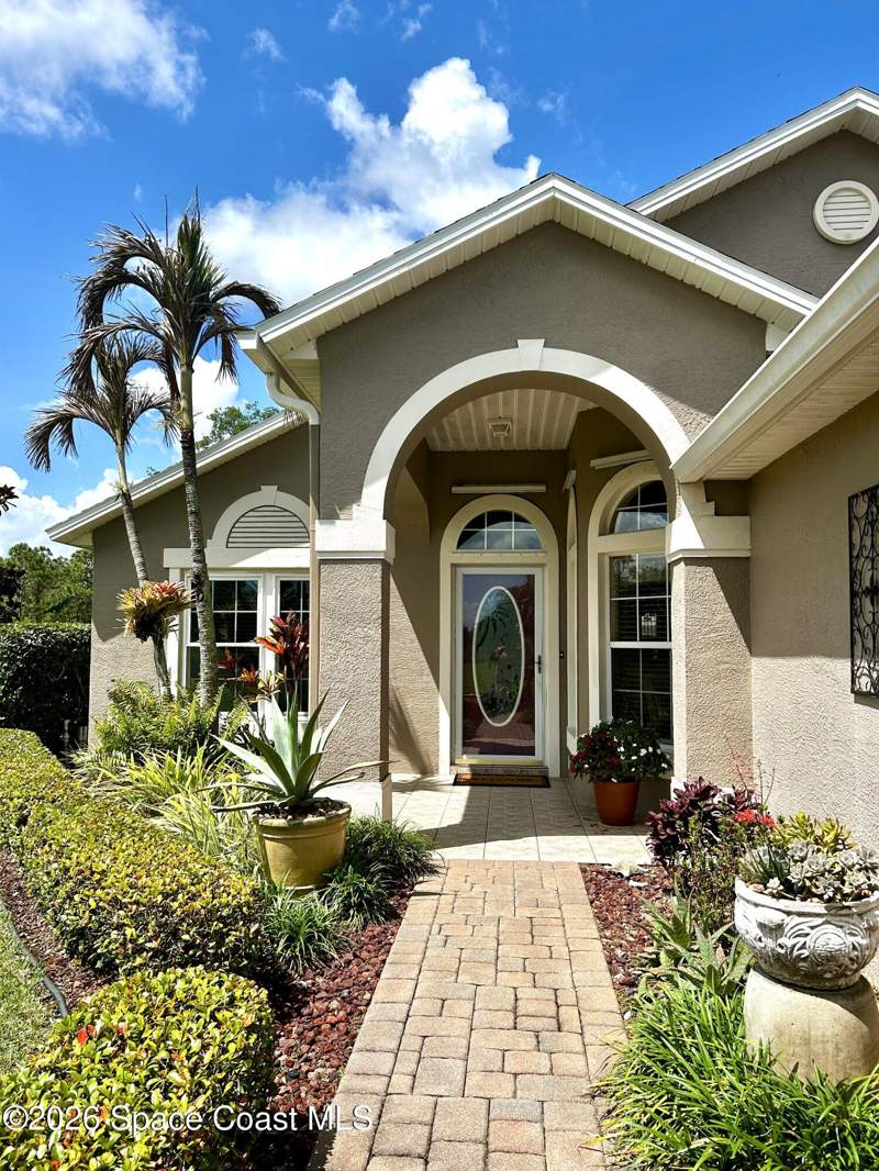 3 bedroom Single Family Residence at 680 Morning Cove Circle, Fairway Isles at Bayside Lakes Phase I, Palm Bay — photo 3