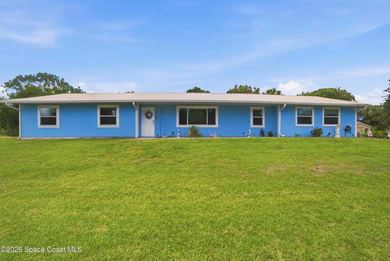 3 bedroom Single Family Residence at 2300 Hall Road, Malabar, Malabar — photo 2