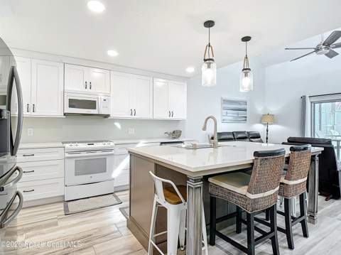 177 Casseekee Trail, Melbourne Beach FL - photo 8 of 35