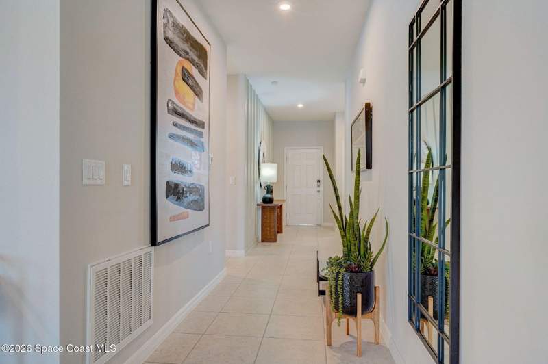 4 bedroom Single Family Residence at 1142 Banff Drive, Reserve at Country Club Lakes Estates, Palm Bay — photo 3