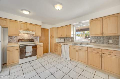 5320 Sandra Drive, Titusville FL - photo 12 of 63