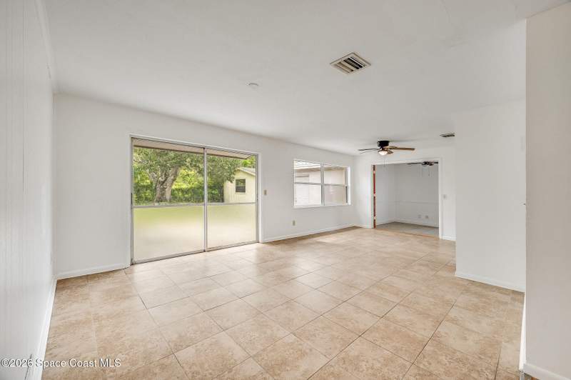 4 bedroom Single Family Residence at 5320 Sandra Drive, Imperial Estates Unit 8, Titusville — photo 5
