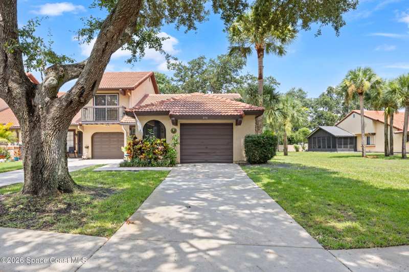 2 bedroom Townhouse at 898 Brow Court, Port Malabar Country Club Unit 5, Palm Bay — photo 1