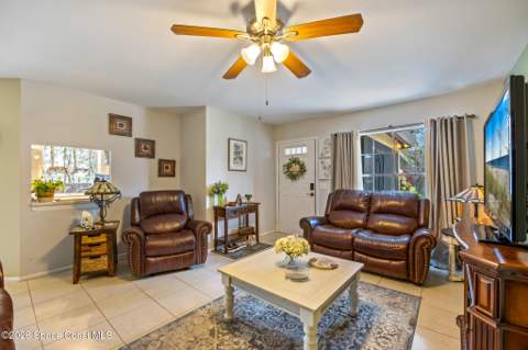 898 Brow Court, Palm Bay FL - photo 9 of 39