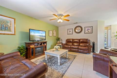 898 Brow Court, Palm Bay FL - photo 10 of 39