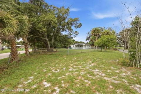 2267 Robinhood Drive, Melbourne FL - photo 6 of 25
