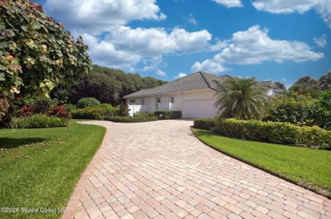 120 Bayshore Drive, Melbourne Beach FL - photo 6 of 33