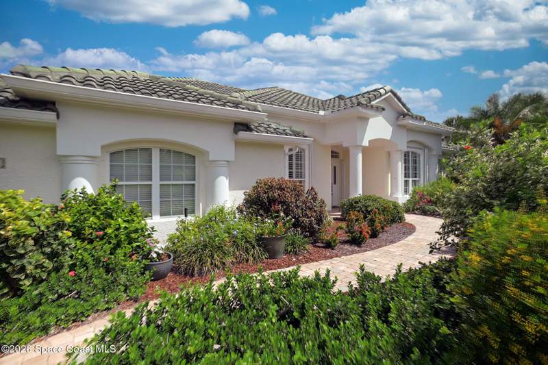 4 bedroom Single Family Residence at 120 Bayshore Drive, Sunnyland Groves Subd, Melbourne Beach — photo 5