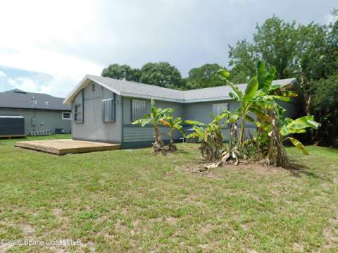 451 Higgs Avenue, Palm Bay FL - photo 7 of 26