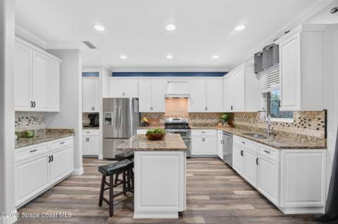 3517 Hollisten Circle, Melbourne FL - photo 16 of 78