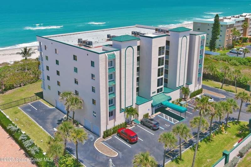 2 bedroom Condominium at 1505 N Highway A1a #502, Royal Palm Condo, Indialantic — photo 4
