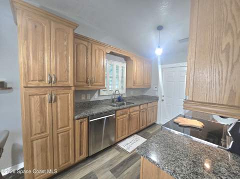910 Ithaca Avenue, Palm Bay FL - photo 9 of 25