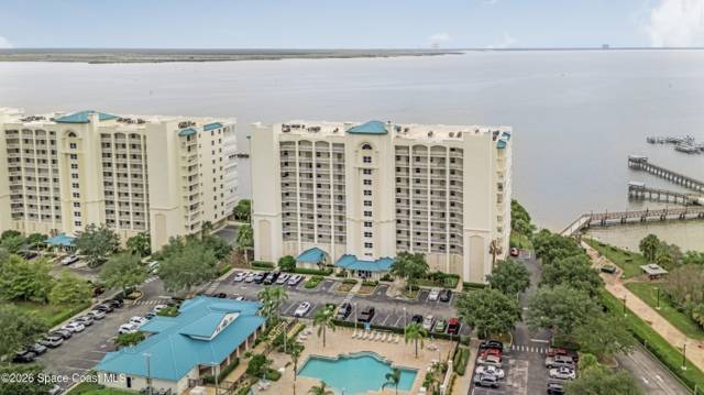 Harbor Pointe Condo