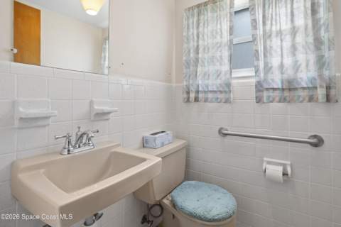2628 Driftwood Drive, Titusville FL - photo 14 of 38
